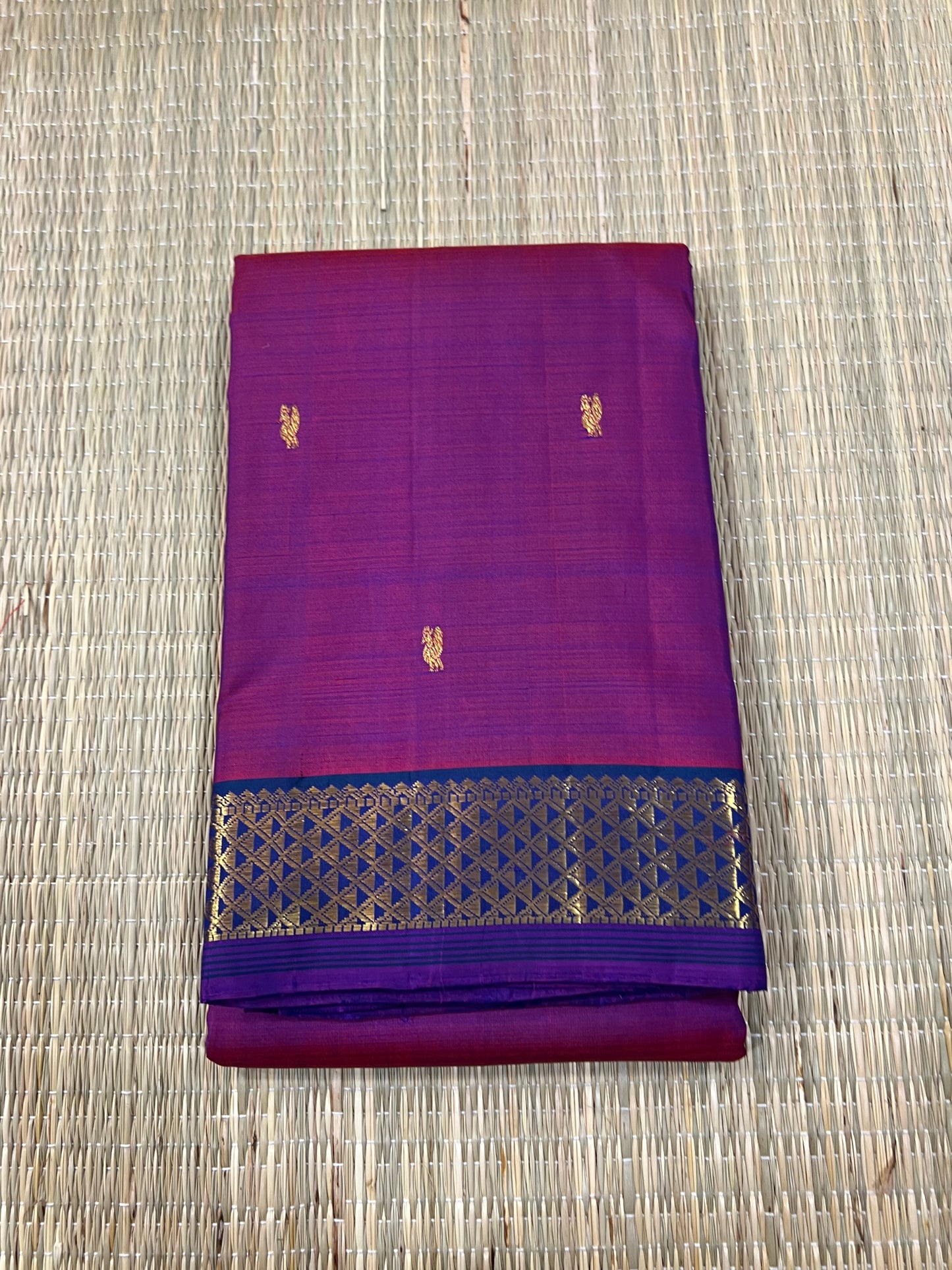 Beetroot & Vadamalli Kanchivaram silk saree