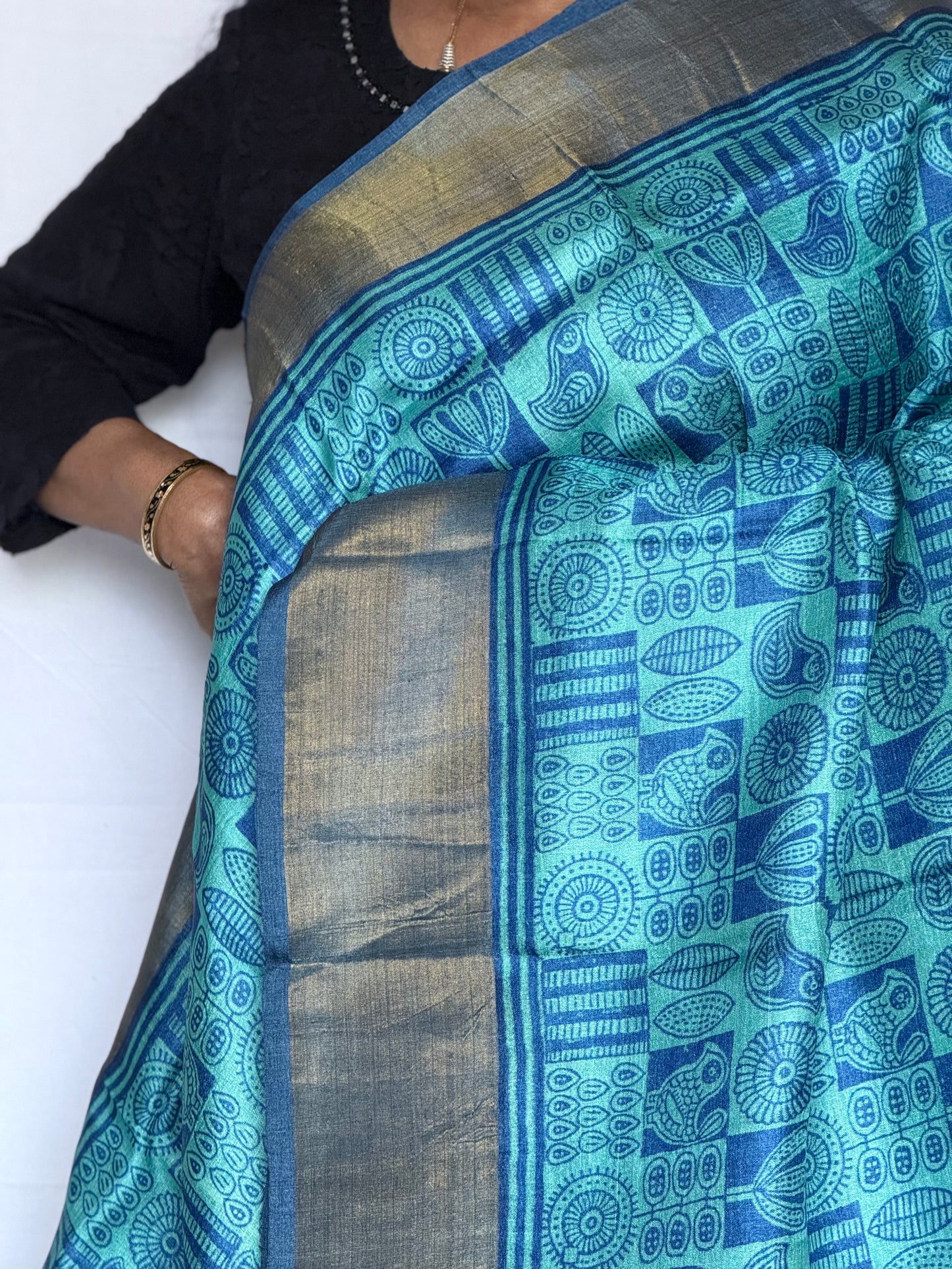 Printed Tussar saree - Blue