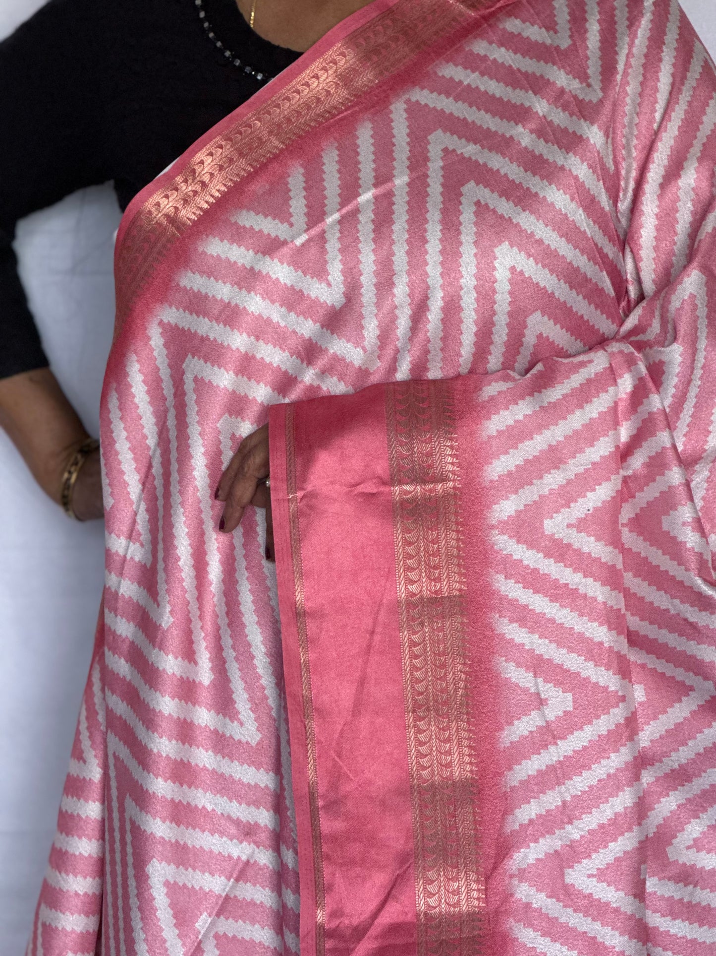 Semi Crepe Printed Saree – Peach