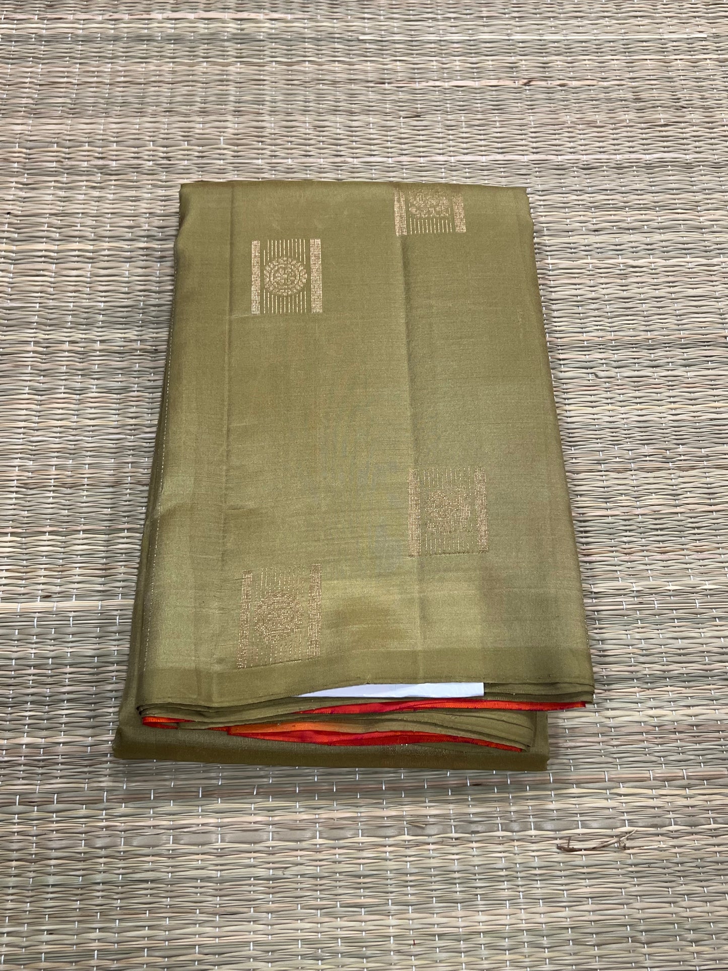 Cardamom green Kanchivaram silk saree