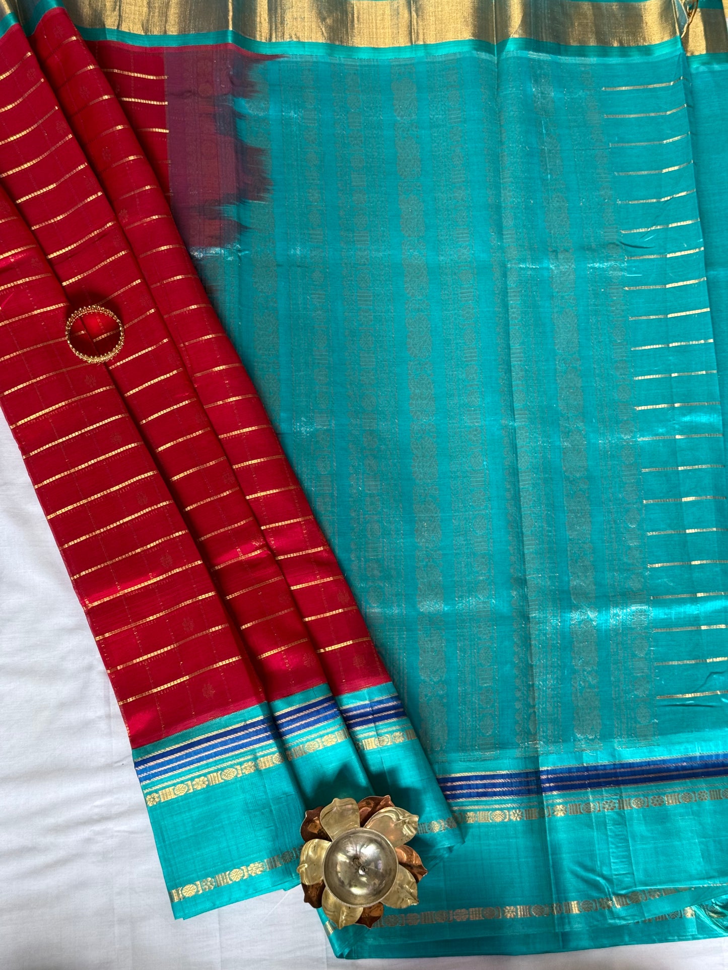 Muthu Kattam Checked Silk Cotton