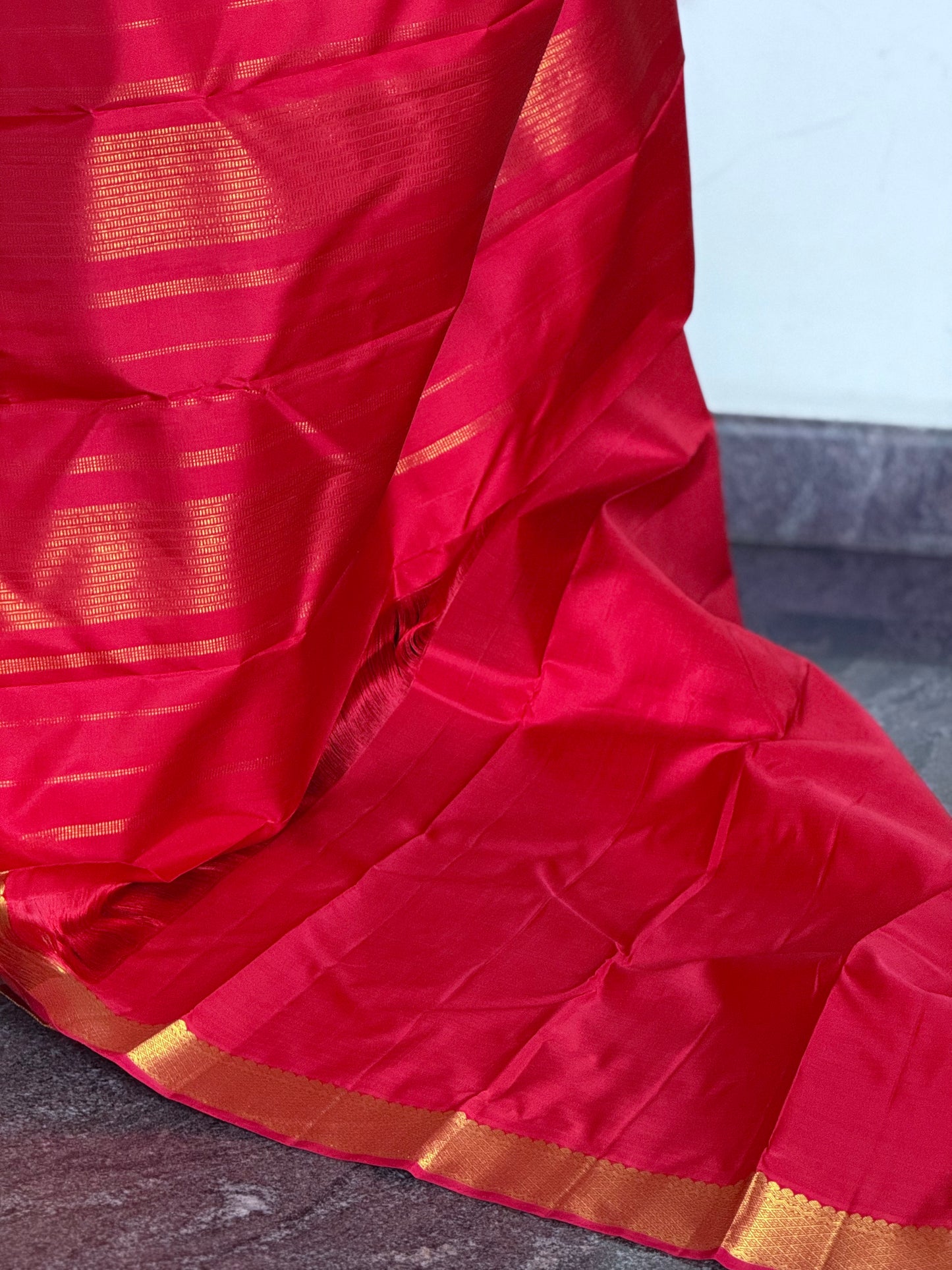 Pure silk saree pink tone with red border