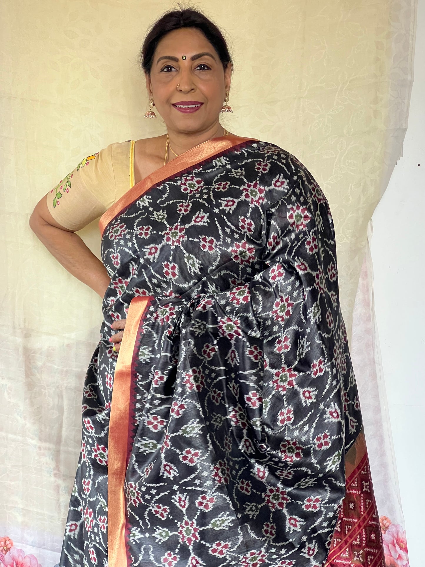 Black semi patola silk saree