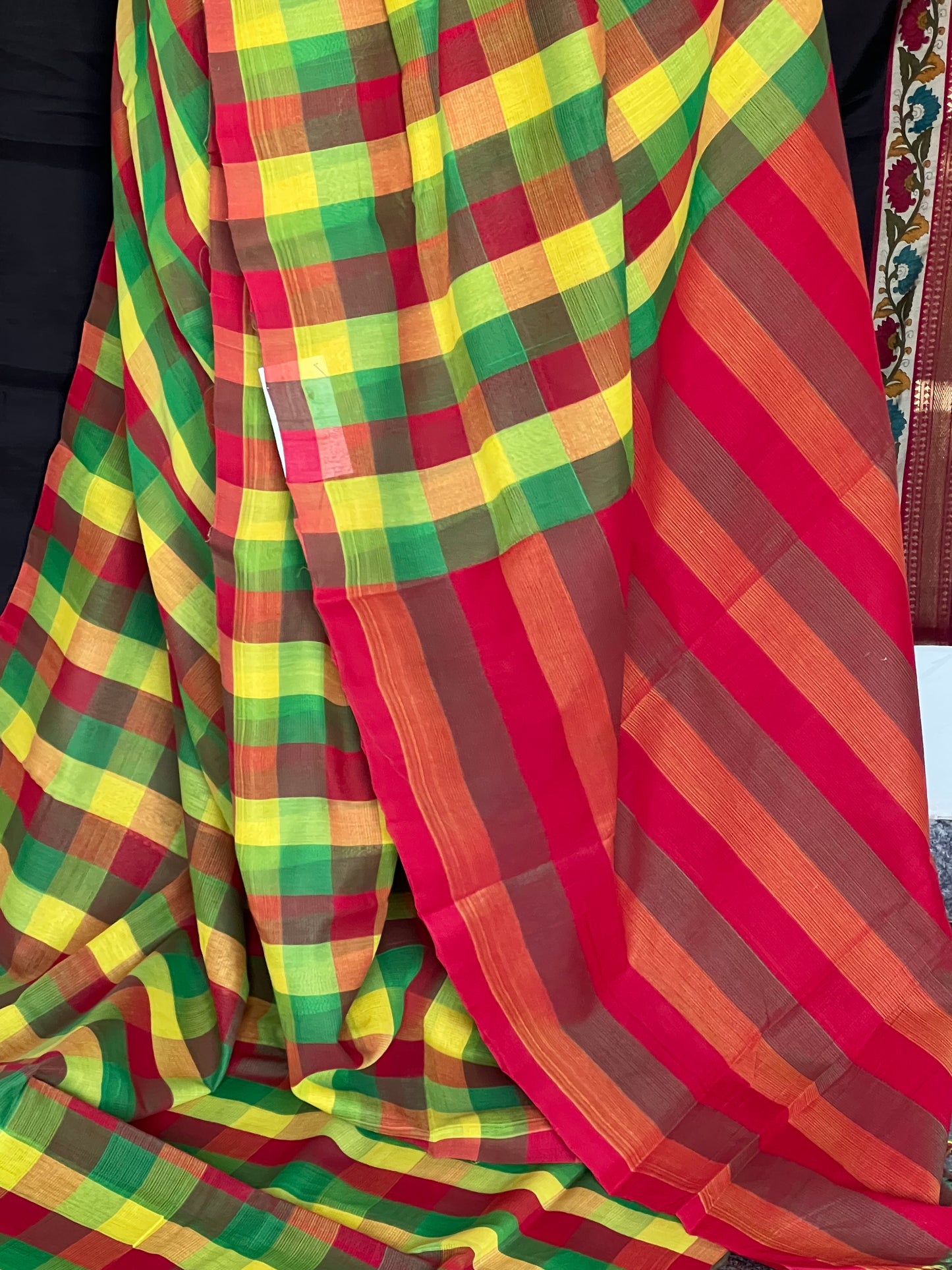 Mangalagiri Silk Cotton Saree with Paalum Pazhamum Checks