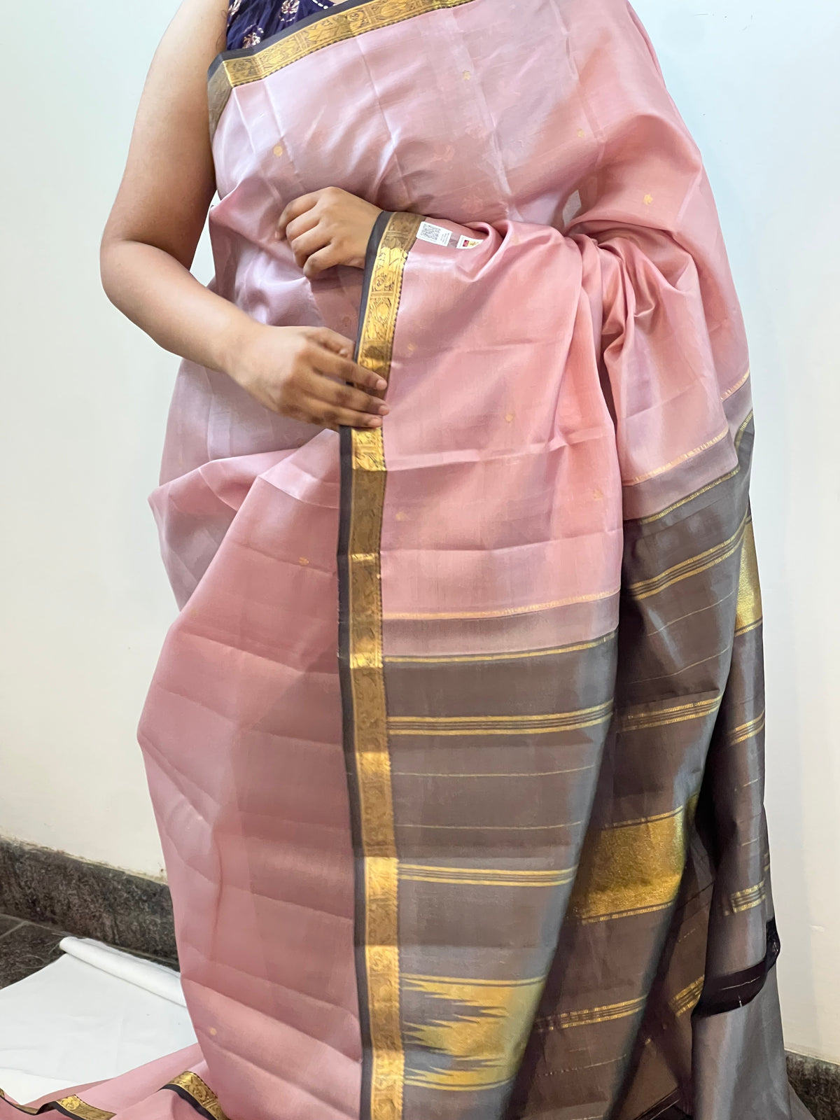 Onion pink pure Kanchivaram silk saree
