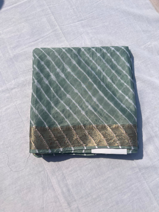 Grey leheriya silk saree