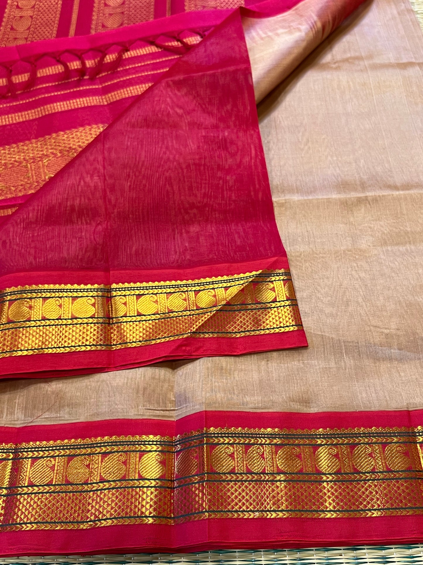 Beige & pink silk cotton saree