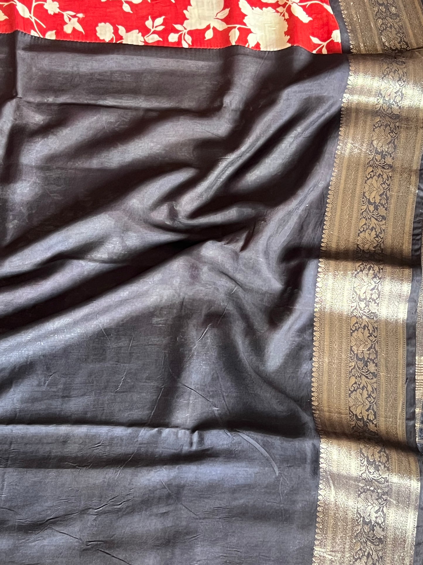 Red & black semi crepe silk saree