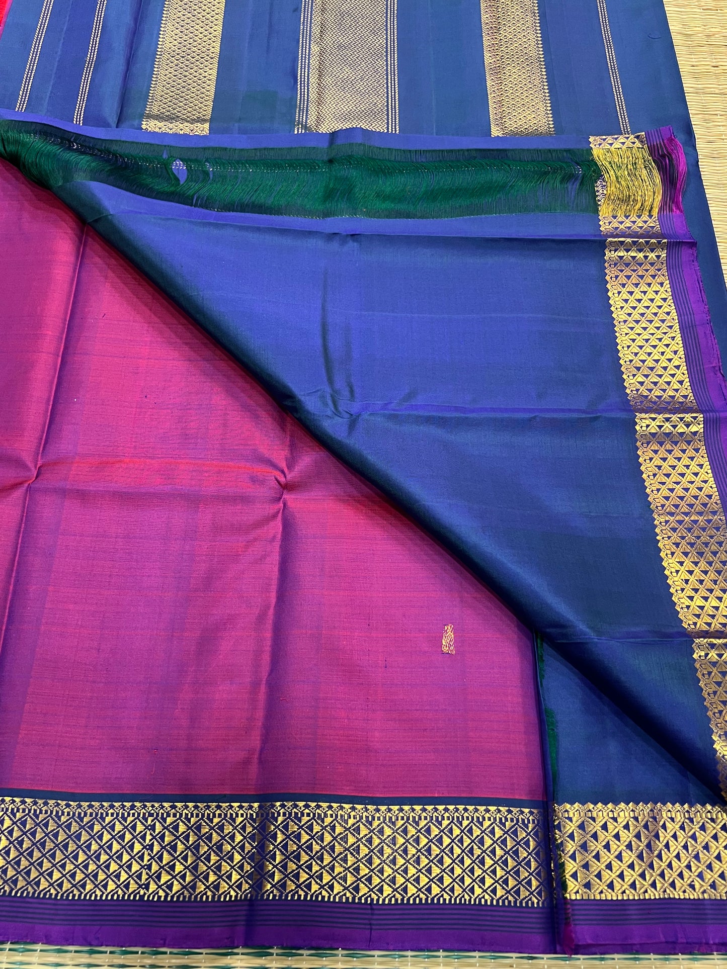 Beetroot & Vadamalli Kanchivaram silk saree