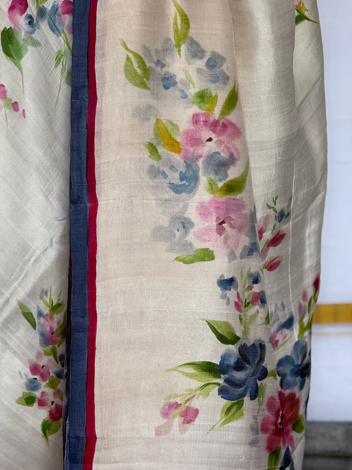 Murshidabad Silk saree - White