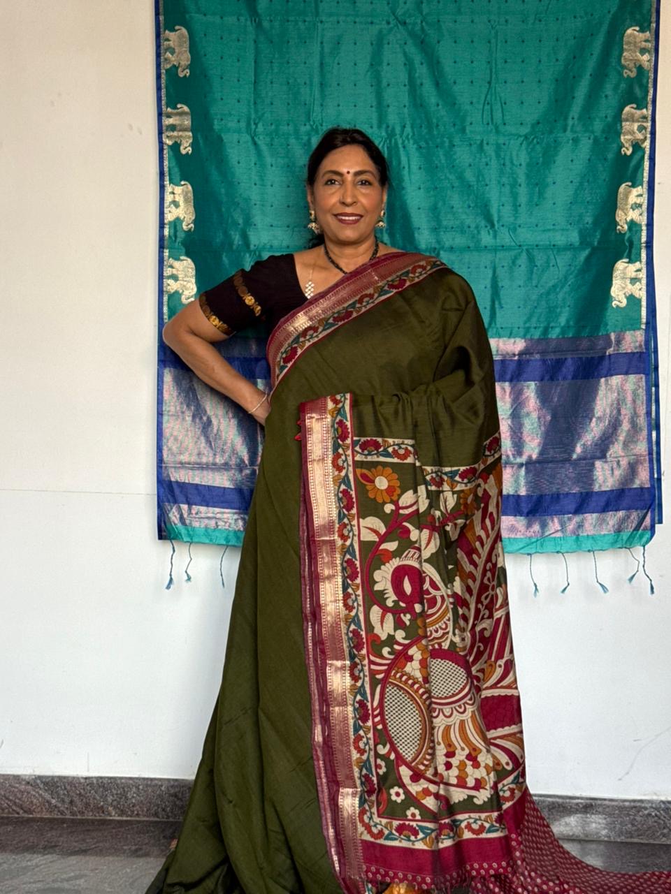 Olive Green & kumkum red Traditional Semi Soft Silk