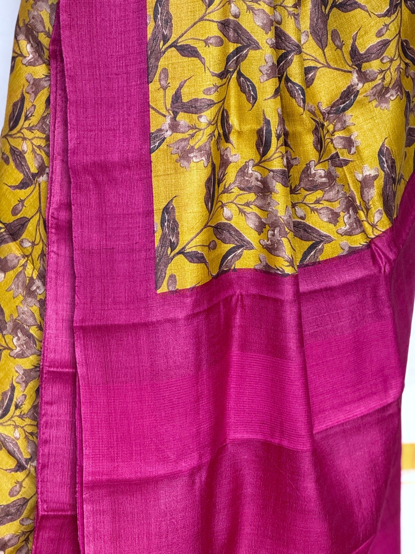 Pure Tussar Silk saree - Floral print