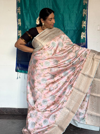Vintage Petal Semi Banaras saree