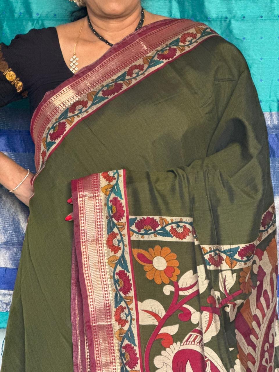 Olive Green & kumkum red Traditional Semi Soft Silk