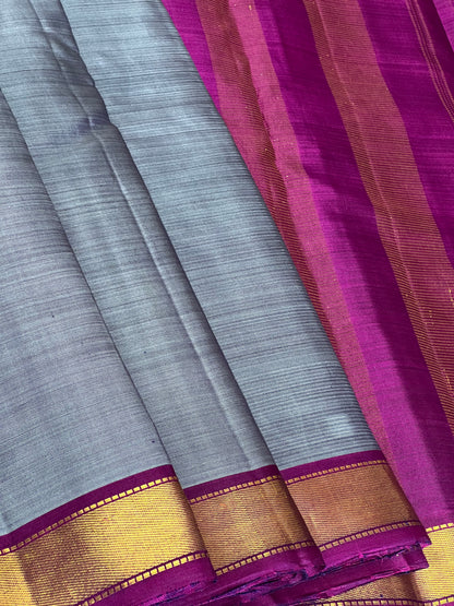Pure Kanchivaram Silk saree - Small Border