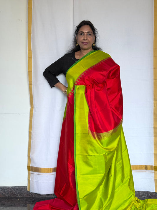 Gadwal Silk saree - Red & Green