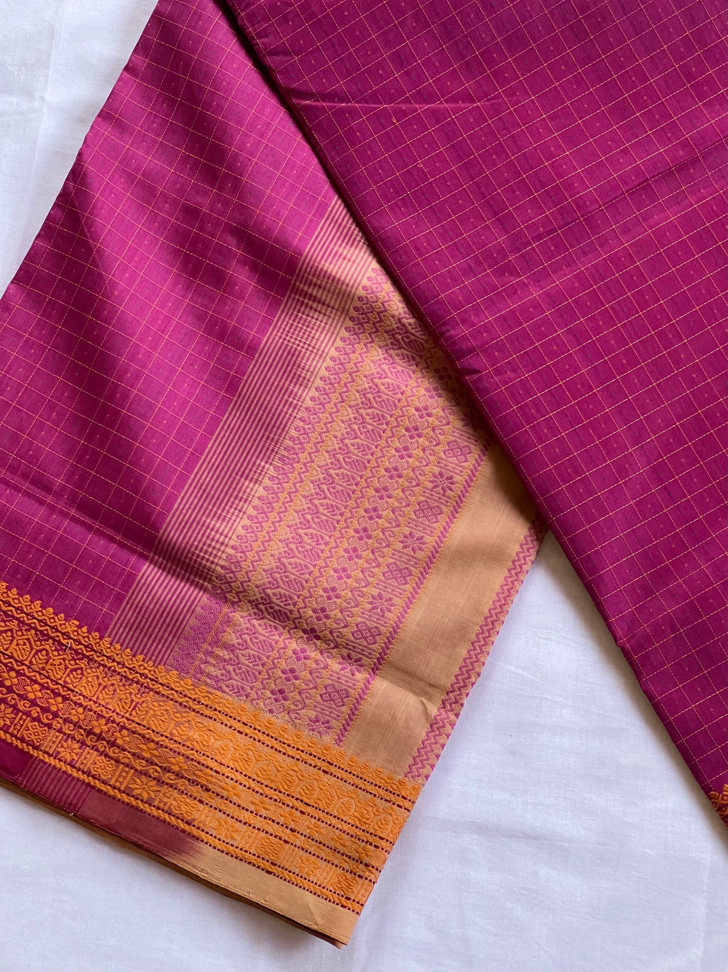 Checked magenta semi silk cotton