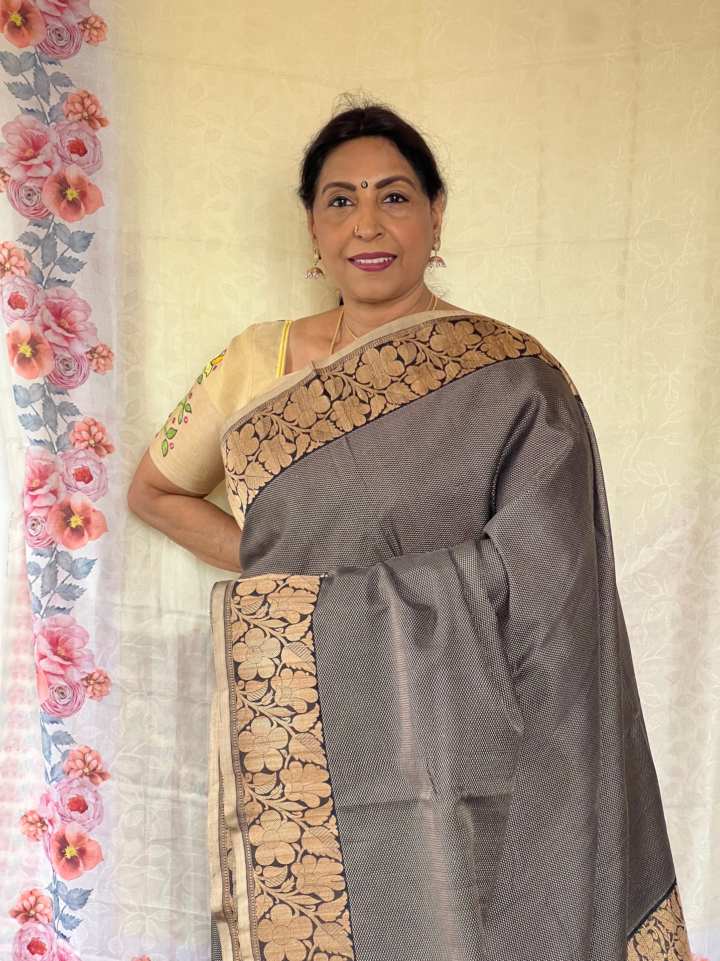 Black & jute border tussar silk saree