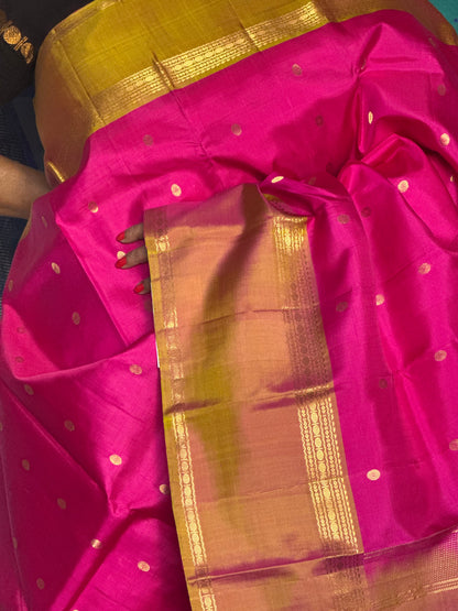 Pink Silk Saree With Beige Border