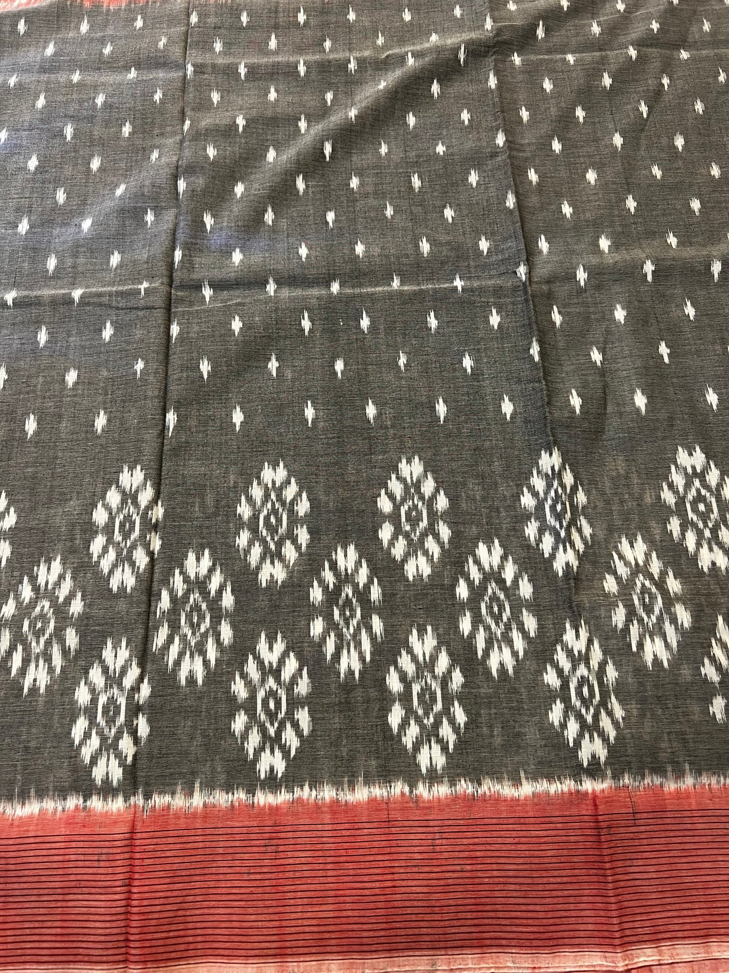 Grey & pink mul cotton saree