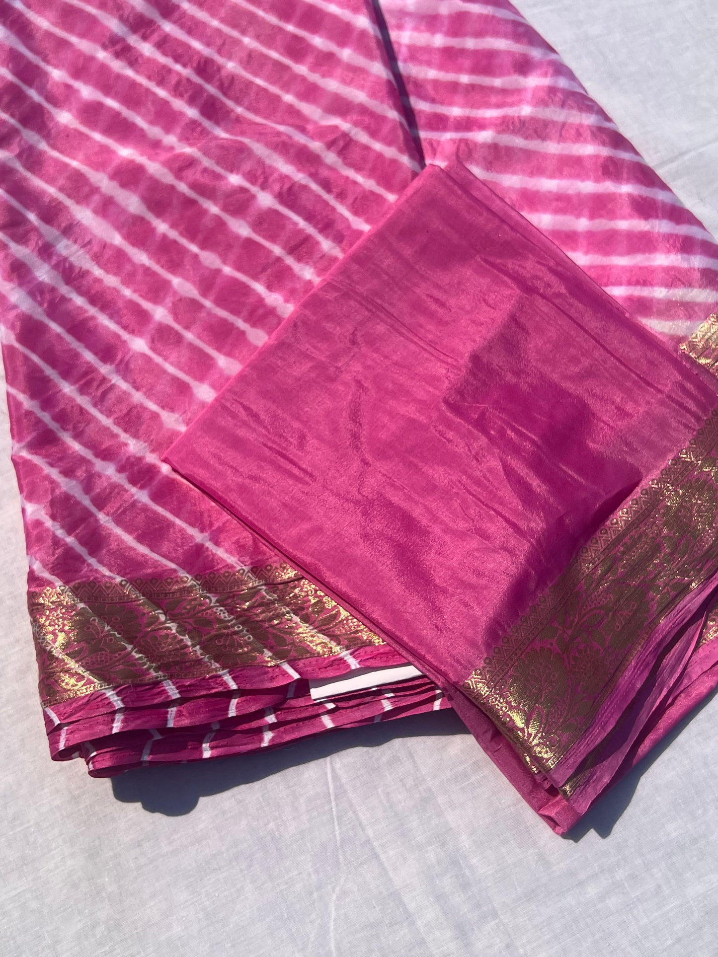 Pink leheriya silk saree