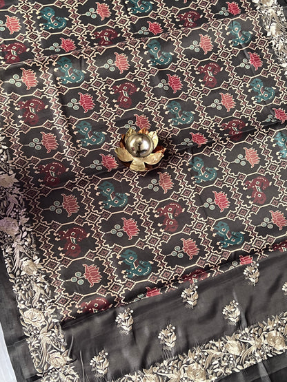 Horse motif semi tussar silk saree
