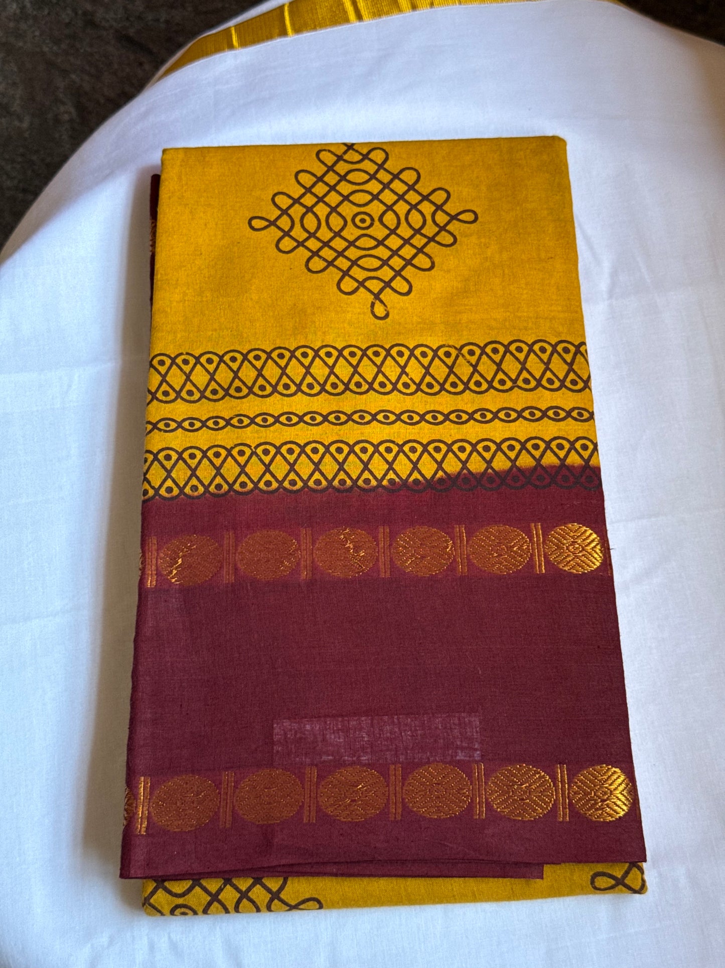 Yellow kolam sungudi cotton saree