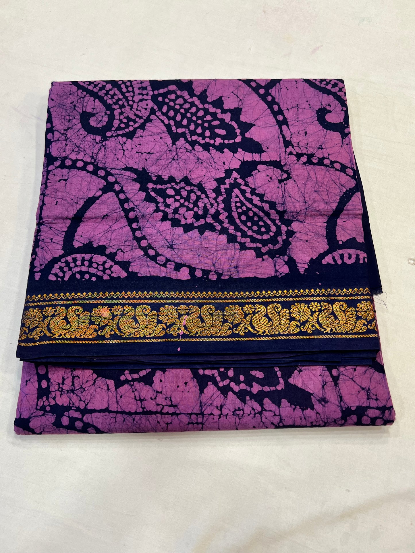 Navy blue & pink Sungudi cotton saree