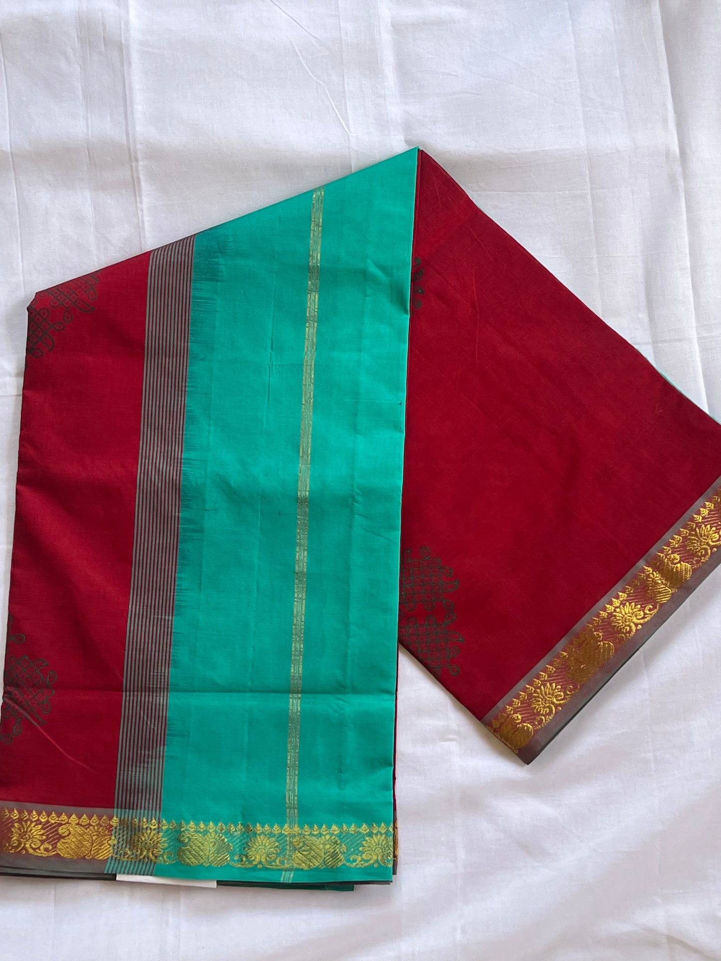 Maroon & teal kolam semi silk cotton