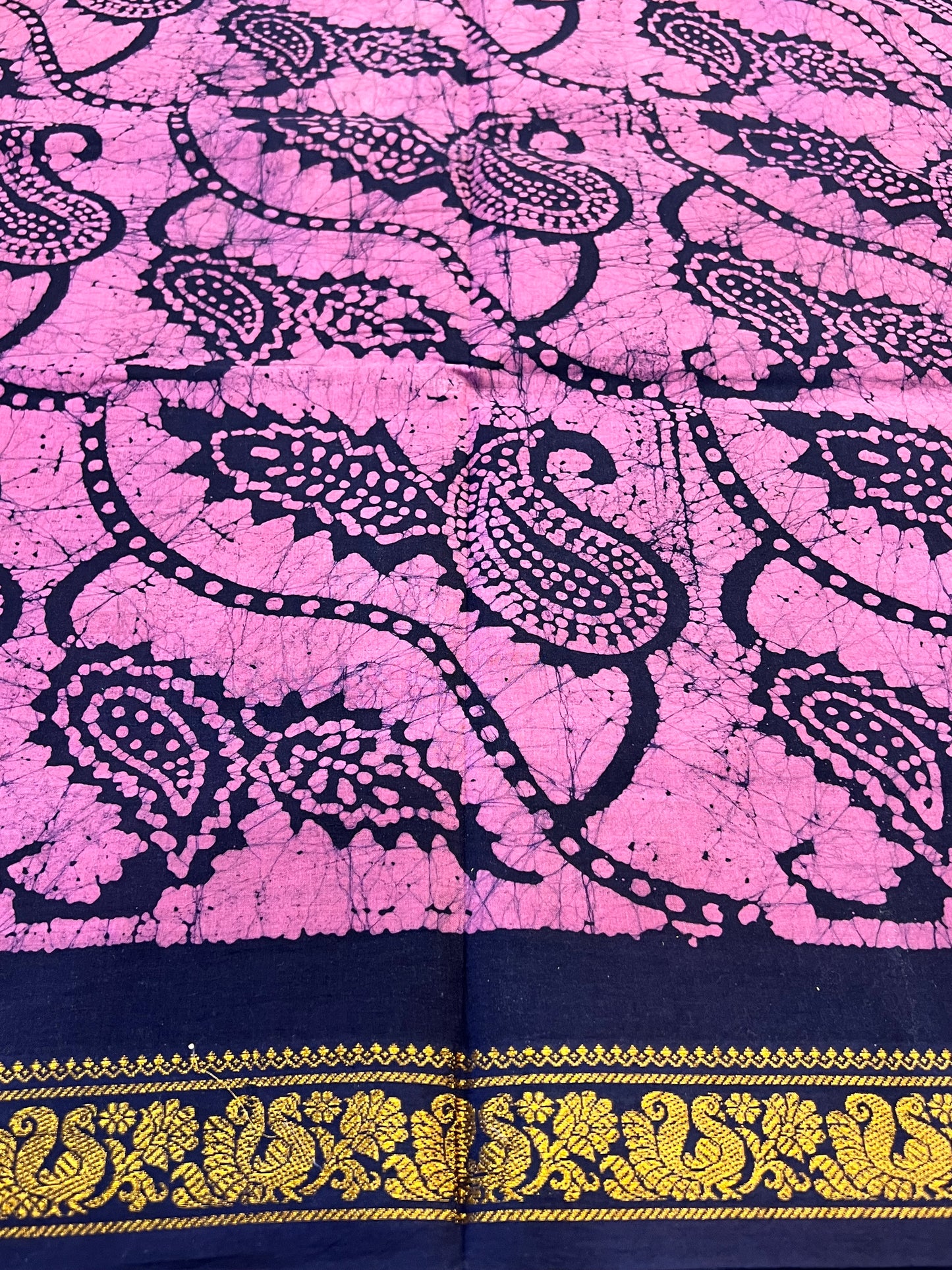 Navy blue & pink Sungudi cotton saree
