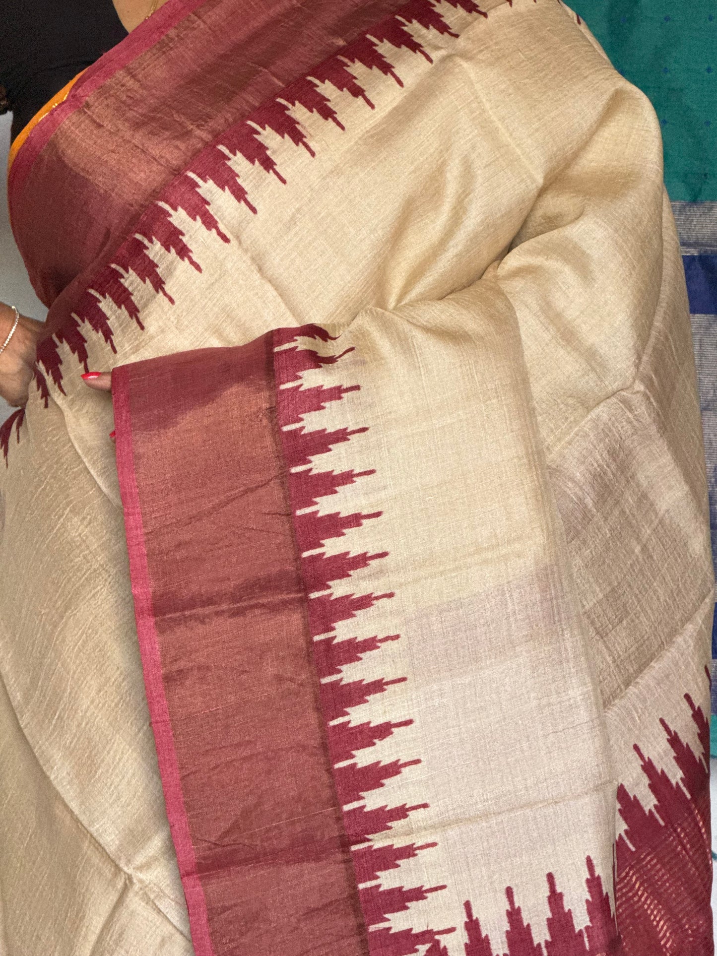 Off white tussar silk saree