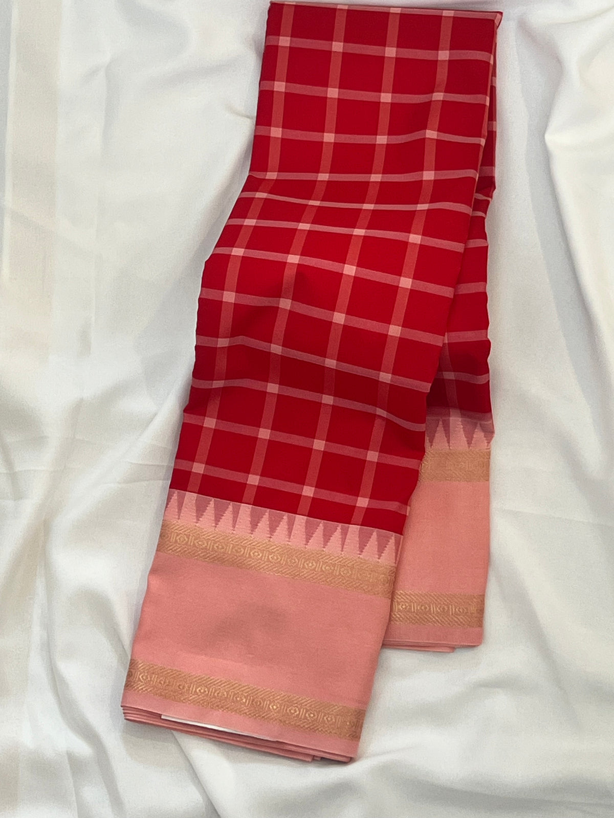 Red & pink semi soft silk saree