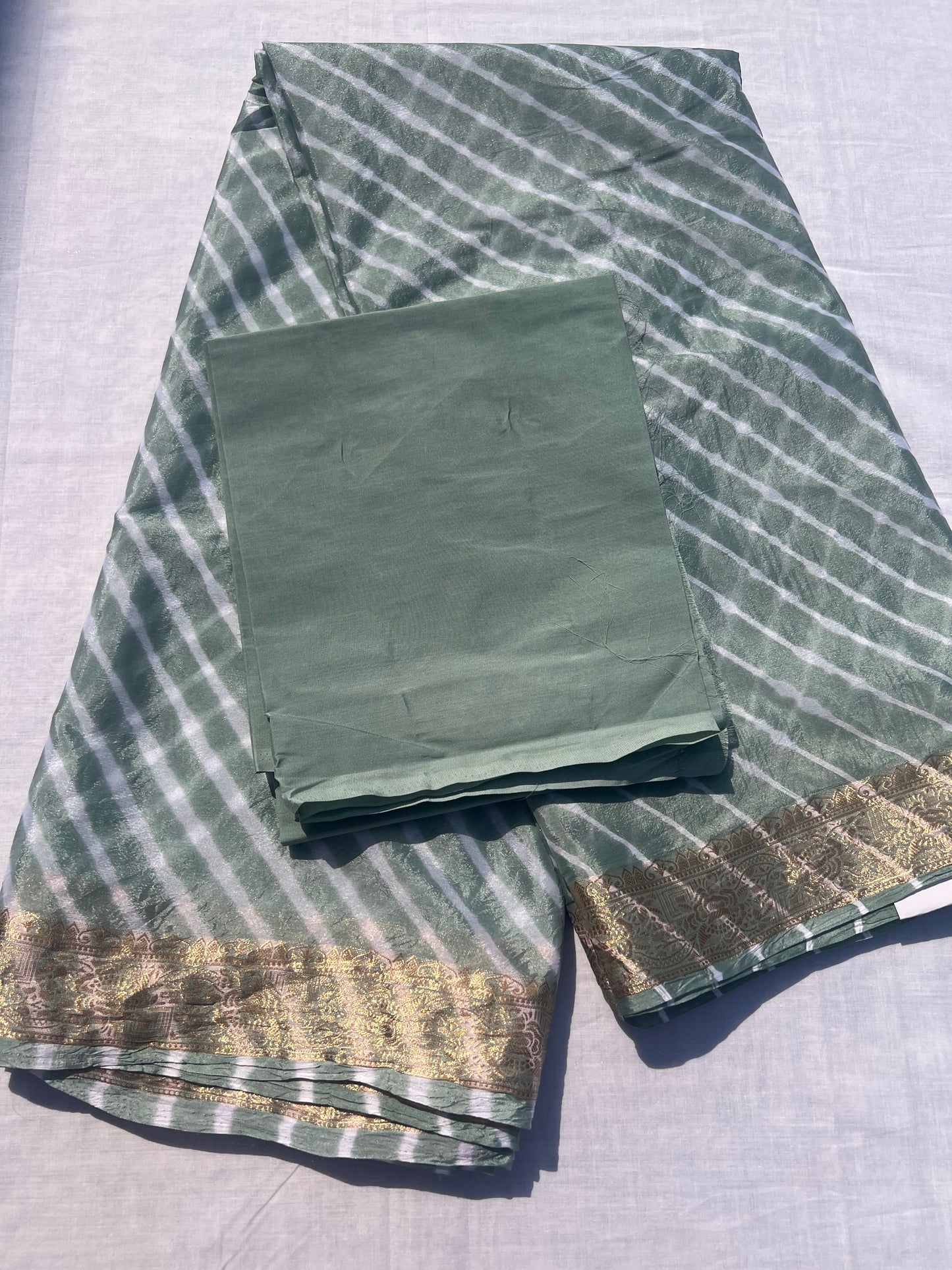 Grey leheriya silk saree