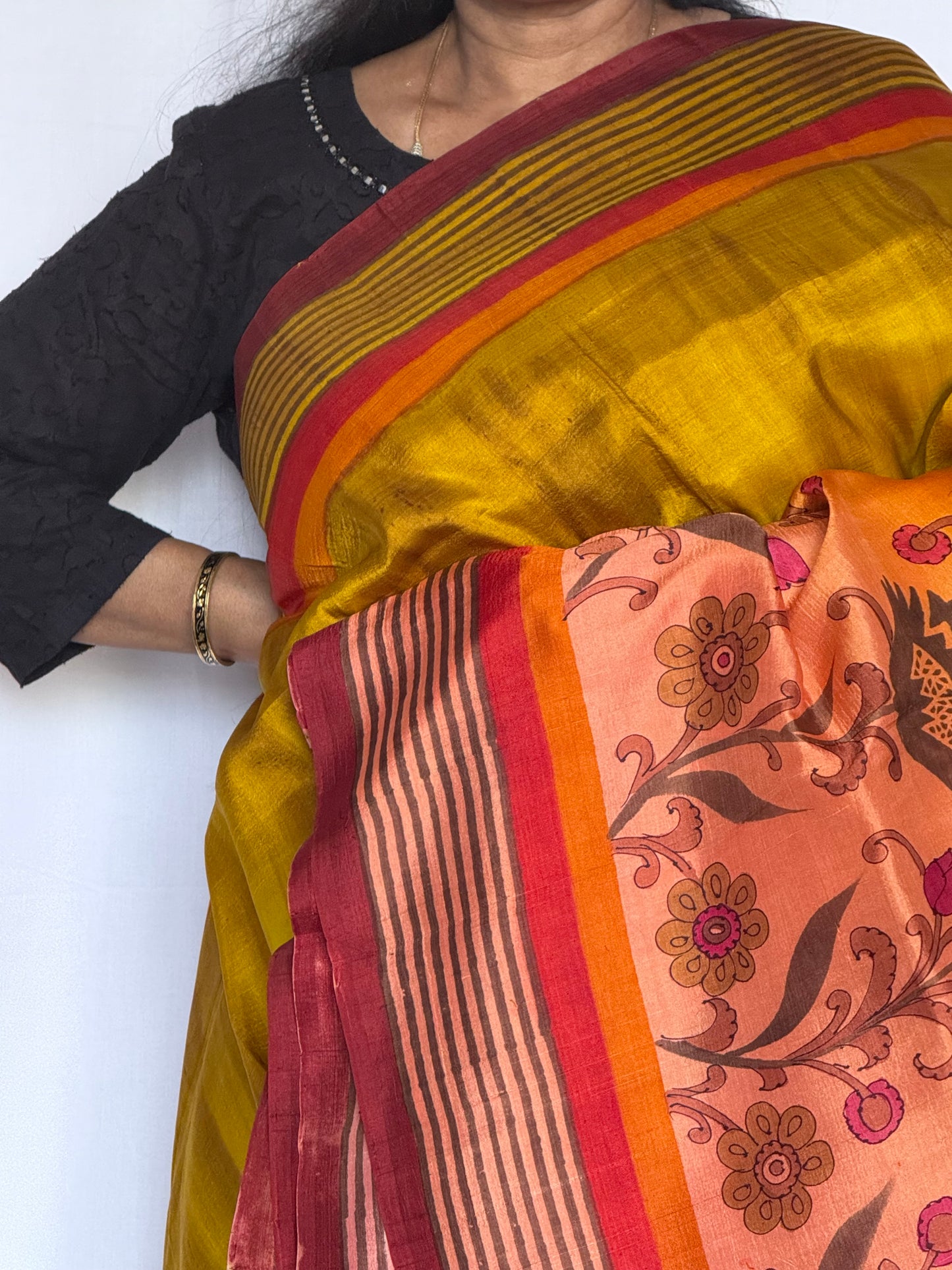 Murshidabad Silk saree - Mustard & Peach