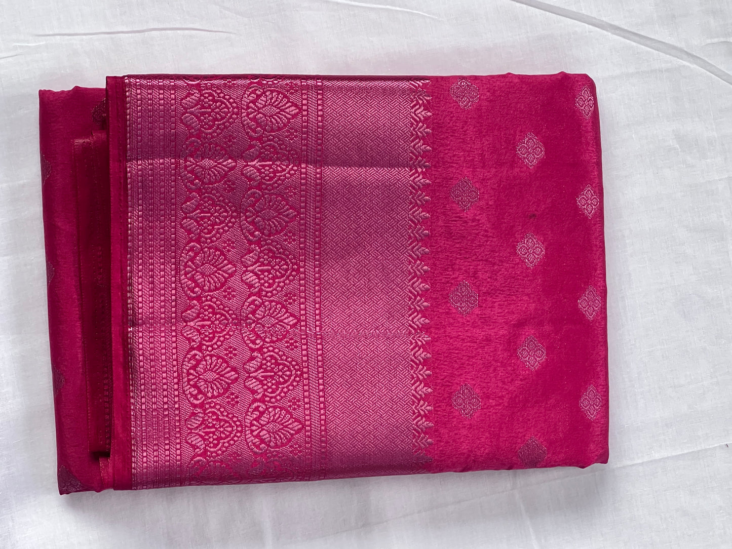 Magenta motif semi silk cotton saree