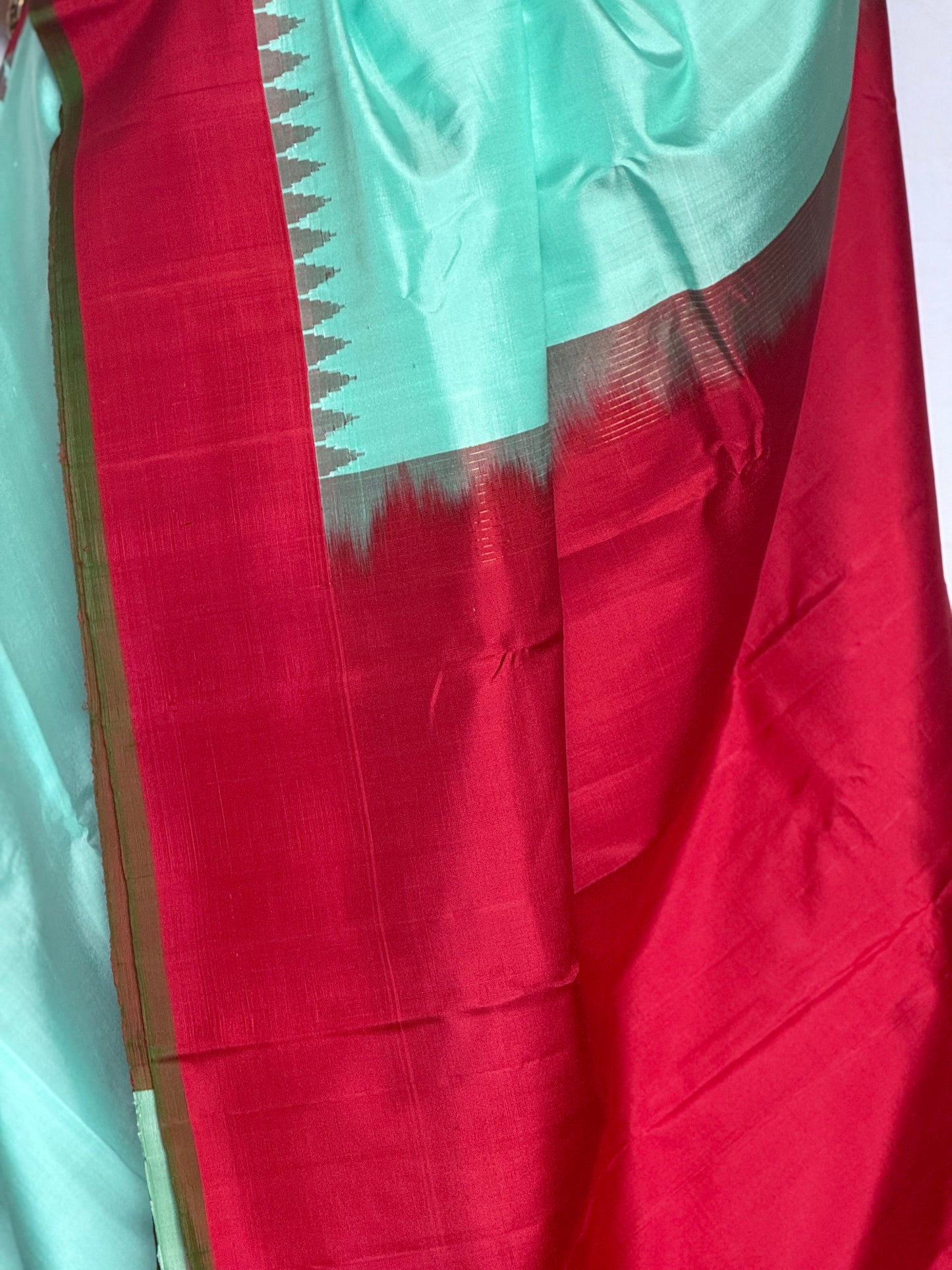 Gadwal Silk saree - Turquoise & Red