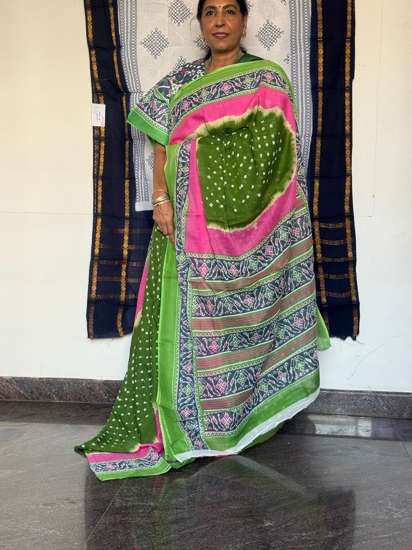 Rose Pink & Parrot Green Bandhani Cotton saree